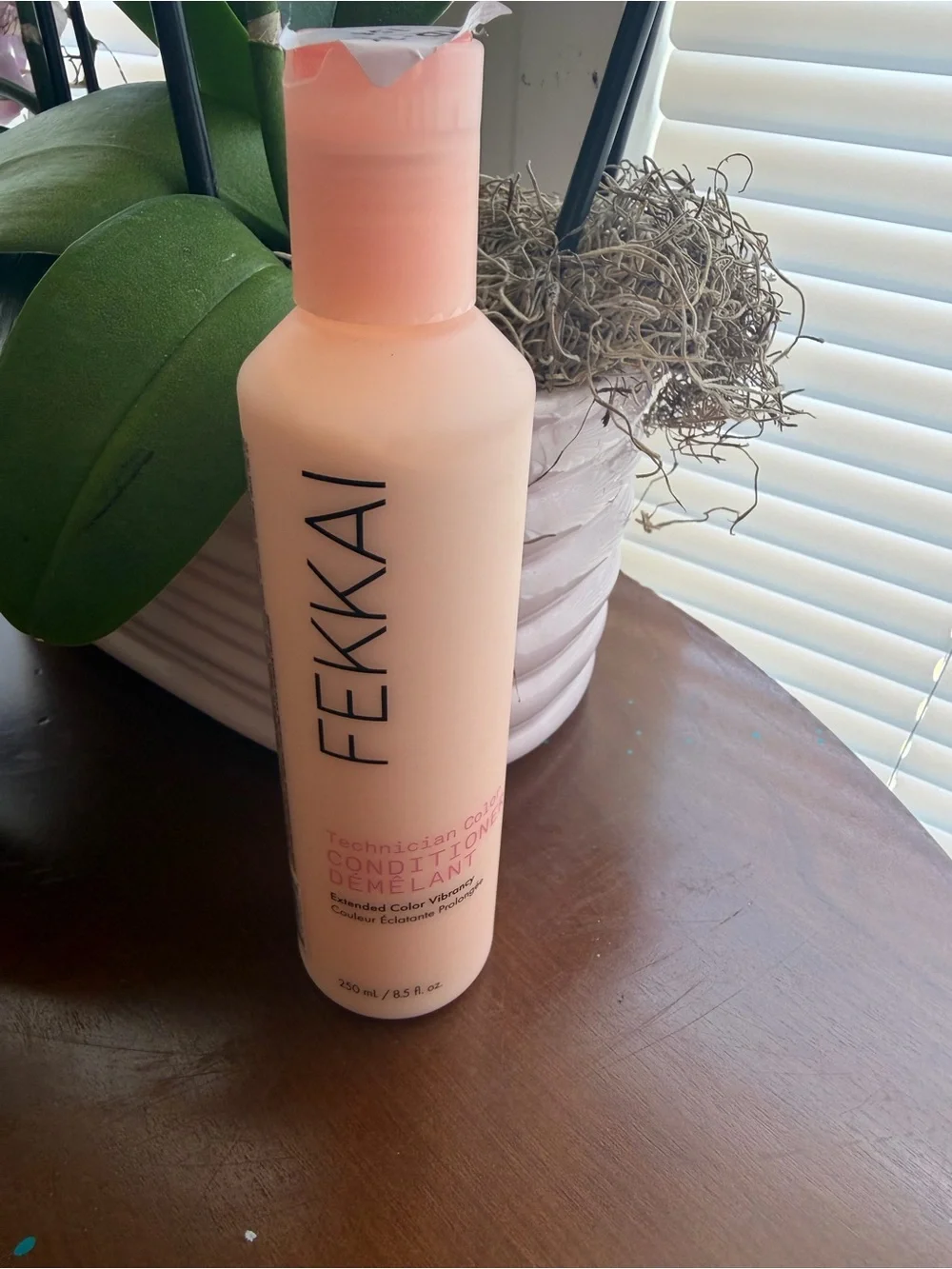 Technician Color Conditioner — Soft Pink